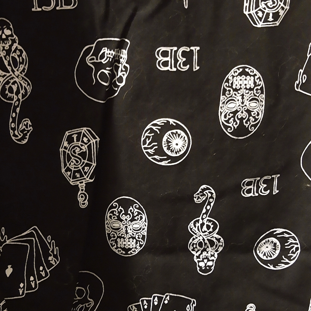 Harry Potter Knockturn Alley Icon Button Up